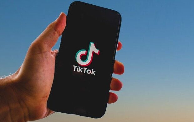 How to Use TikTok | The Ultimate Guide for Beginners