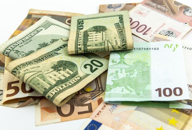 Indian rupee slips down against US dollar, UAE